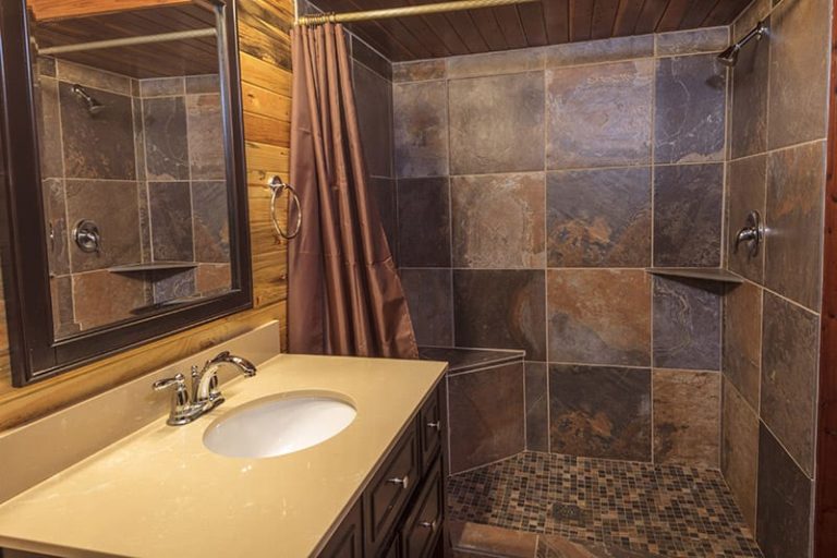 Bathroom in Withrow Rental - Vacation Rentals Glacier National Park